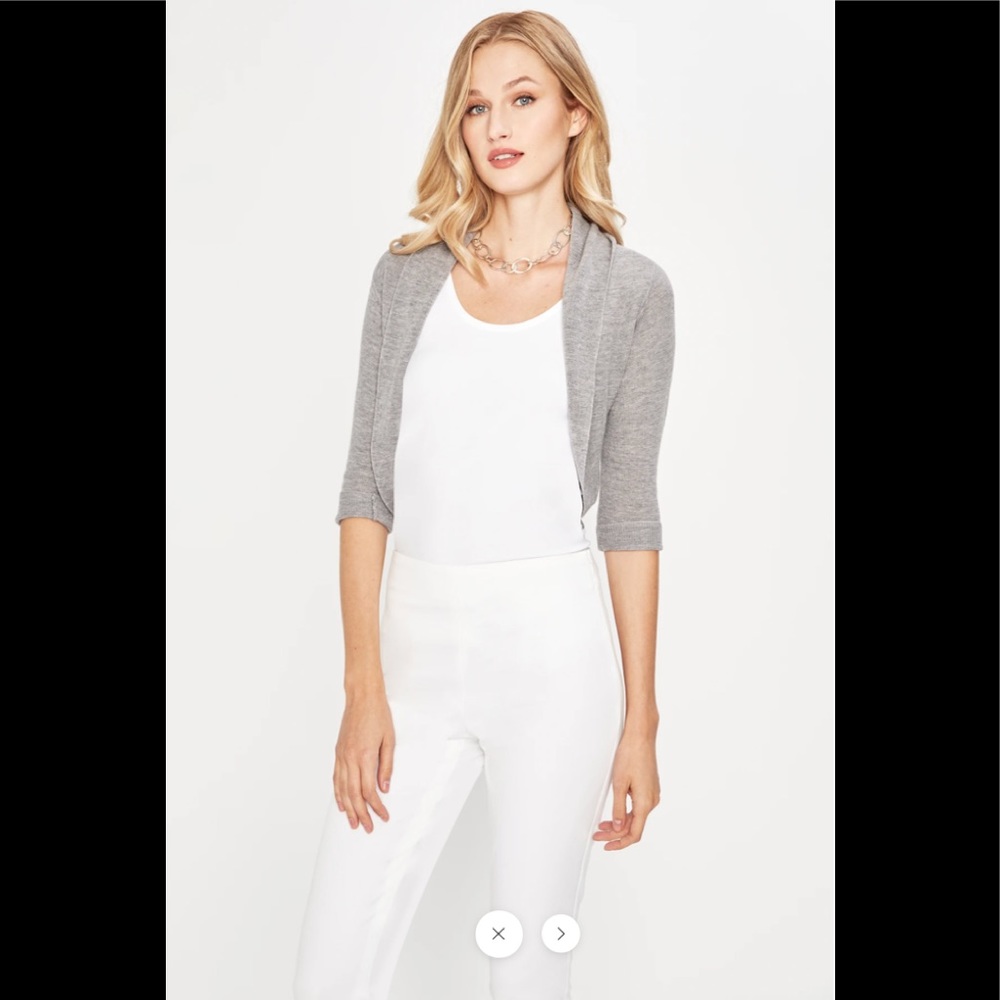 Elie Tahari Gray Knit Cropped Shrug
